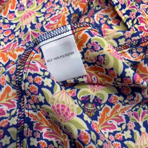 Rose and Olive 1X Top Tunic V Neck Henley pin Tuck Floral - Picture 11 of 11